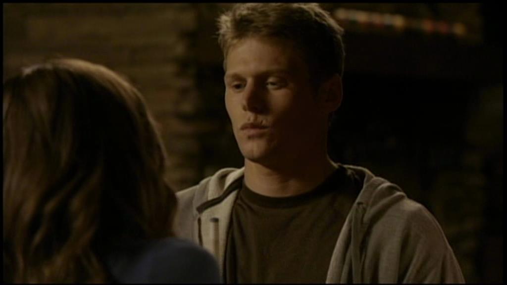 VampireDiariesWorld-dot-org_TVD-S1-UnairedScenes1x02_Captures00022.jpg
