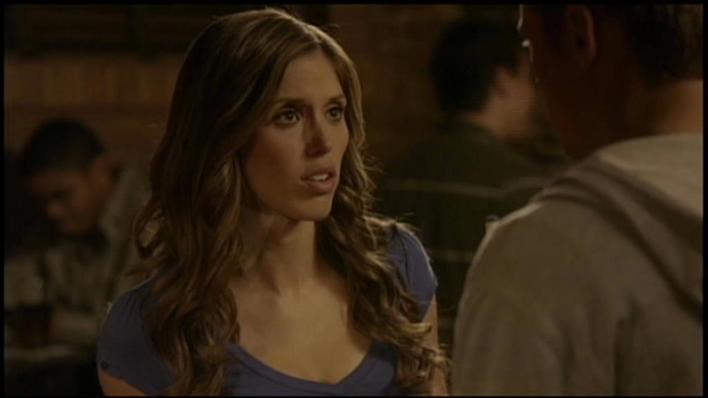 VampireDiariesWorld-dot-org_TVD-S1-UnairedScenes1x02_Captures00059.jpg