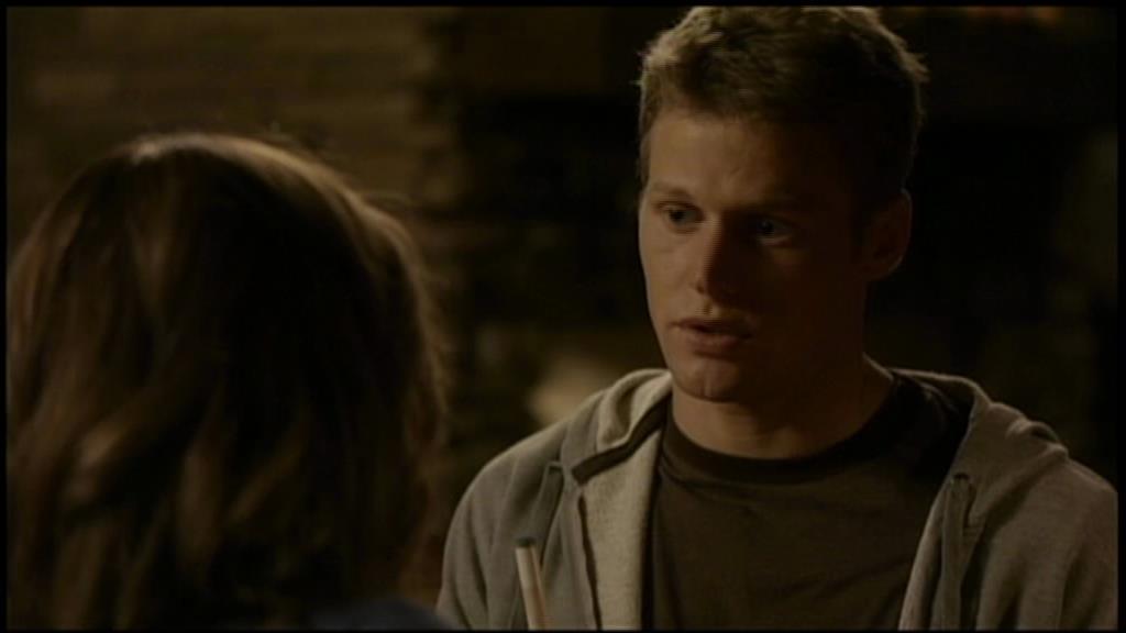 VampireDiariesWorld-dot-org_TVD-S1-UnairedScenes1x02_Captures00066.jpg