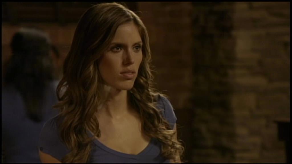 VampireDiariesWorld-dot-org_TVD-S1-UnairedScenes1x02_Captures00069.jpg