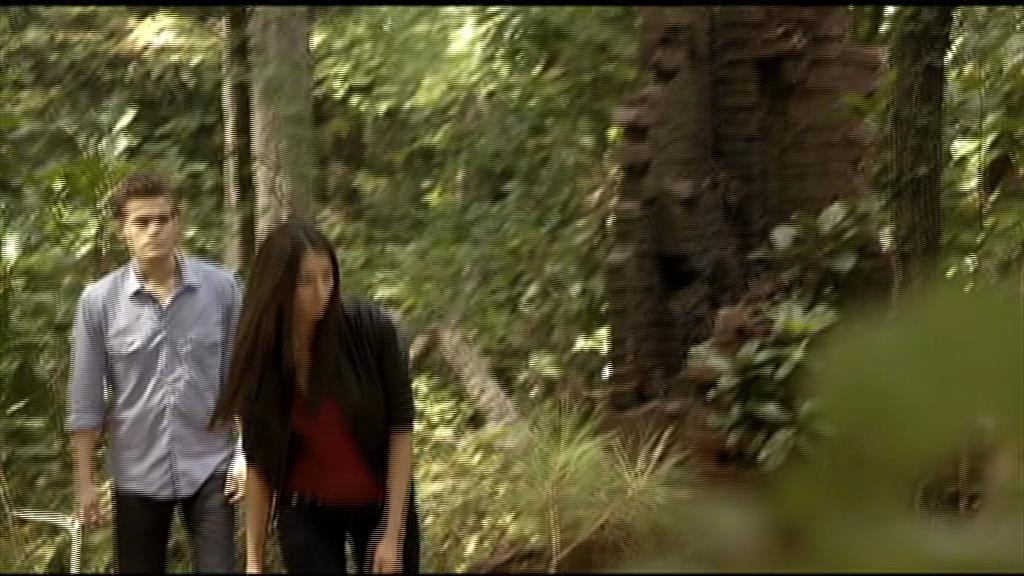 VampireDiariesWorld-dot-org_TVD-S1-UnairedScenes1x05_Captures00006.jpg