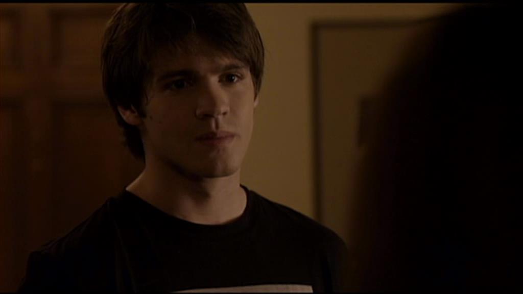 VampireDiariesWorld-dot-org_TVD-S1-UnairedScenes1x06_Captures00052.jpg