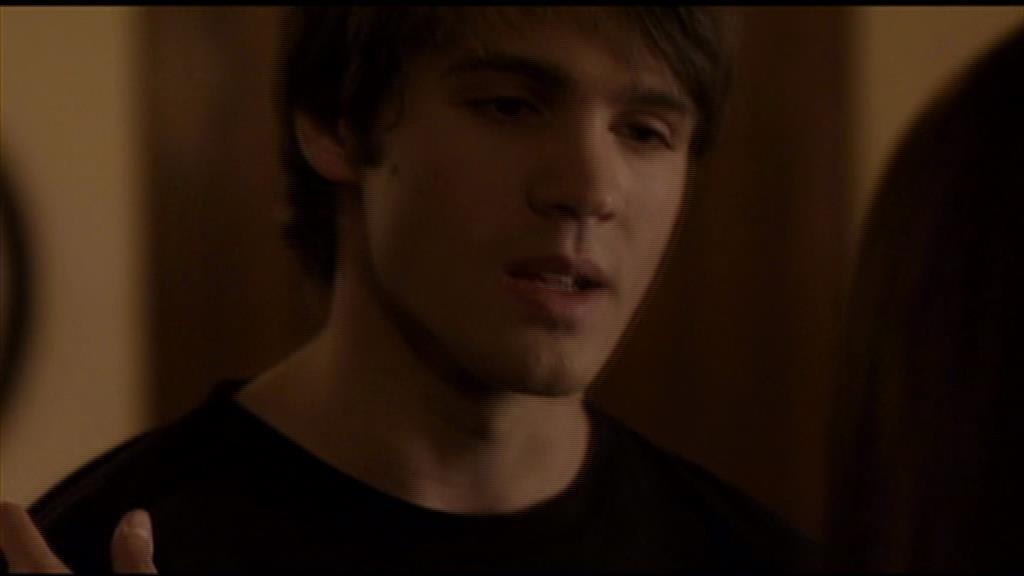 VampireDiariesWorld-dot-org_TVD-S1-UnairedScenes1x06_Captures00073.jpg