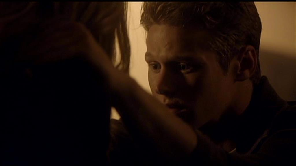VampireDiariesWorld-dot-org_TVD-S1-UnairedScenes1x06_Captures00191.jpg