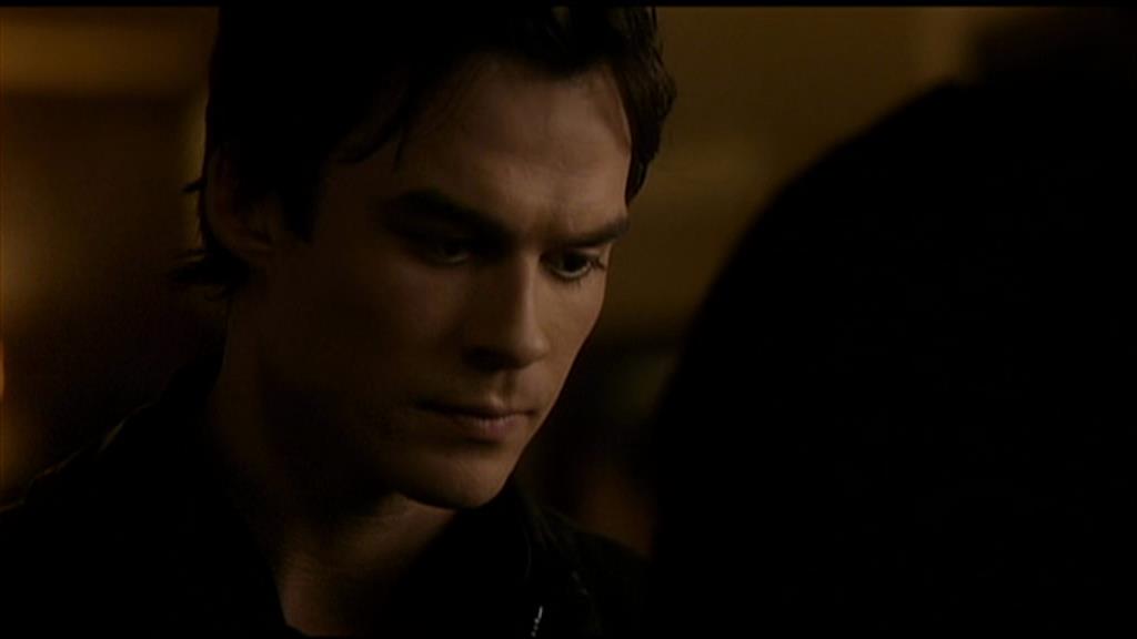 VampireDiariesWorld-dot-org_TVD-S1-UnairedScenes1x07_Captures00030.jpg