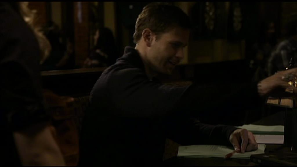 VampireDiariesWorld-dot-org_TVD-S1-UnairedScenes1x10_Captures00079.jpg