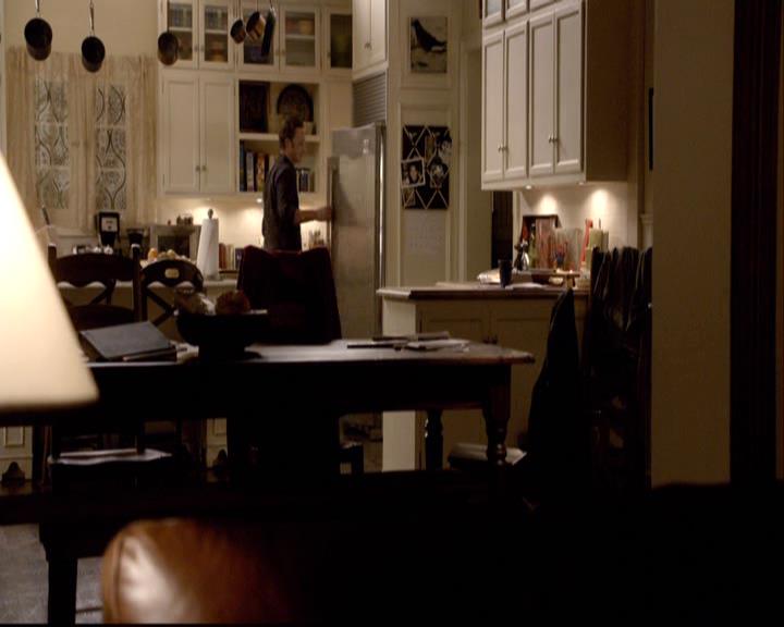 VampireDiariesWorld-dot-org_2x01TheReturn0002.jpg