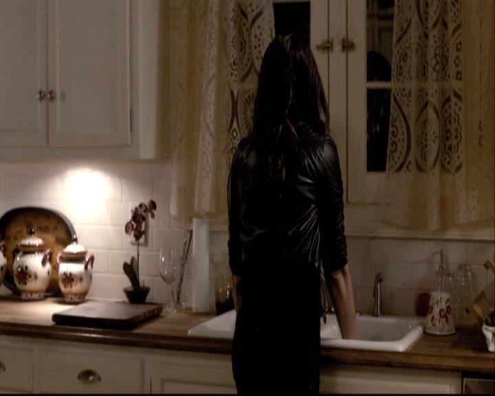 VampireDiariesWorld-dot-org_2x01TheReturn0020.jpg