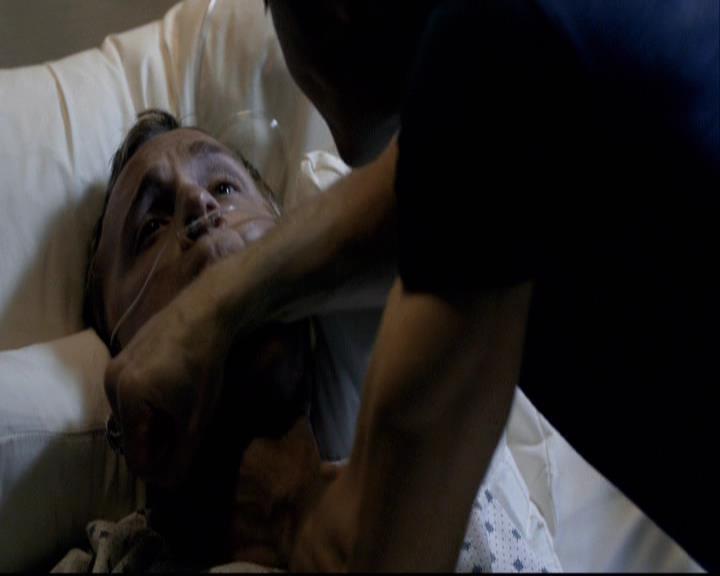 VampireDiariesWorld-dot-org_2x01TheReturn0839.jpg