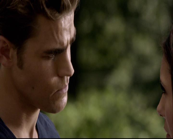 VampireDiariesWorld-dot-org_2x01TheReturn0952.jpg