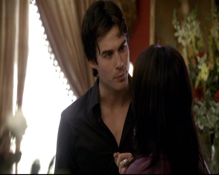 VampireDiariesWorld-dot-org_2x01TheReturn0987.jpg