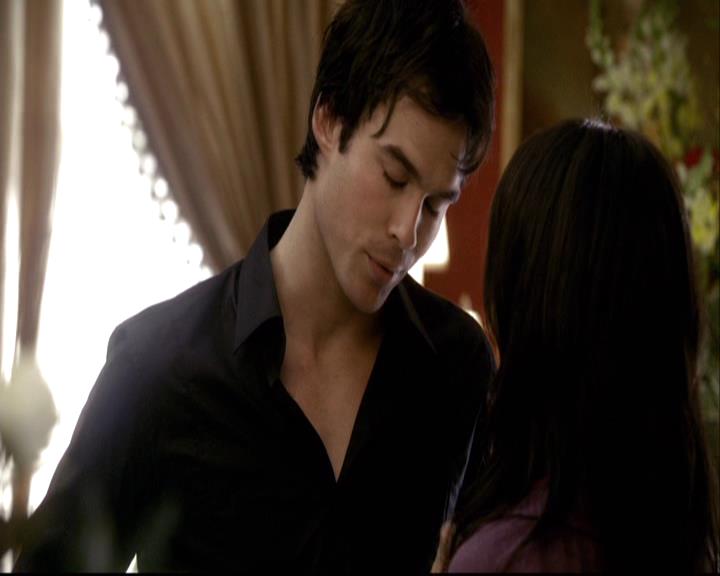 VampireDiariesWorld-dot-org_2x01TheReturn0998.jpg