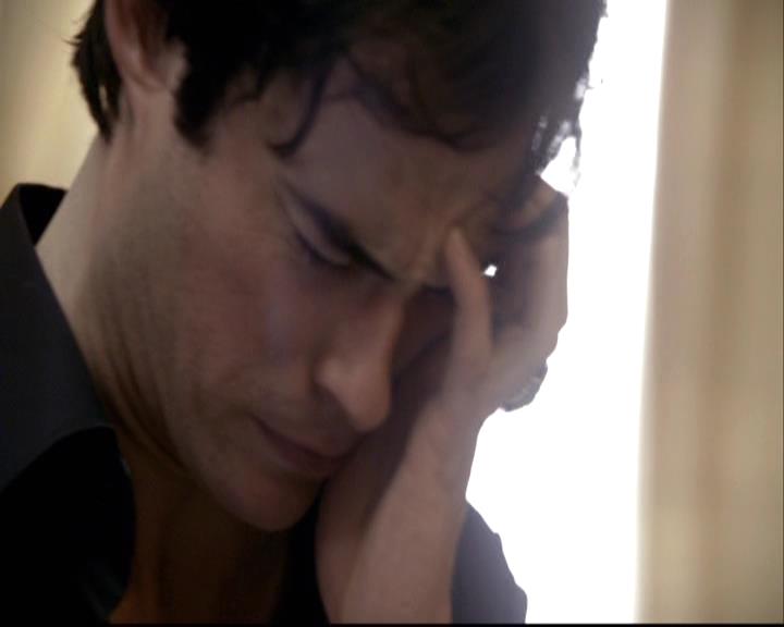 VampireDiariesWorld-dot-org_2x01TheReturn1007.jpg