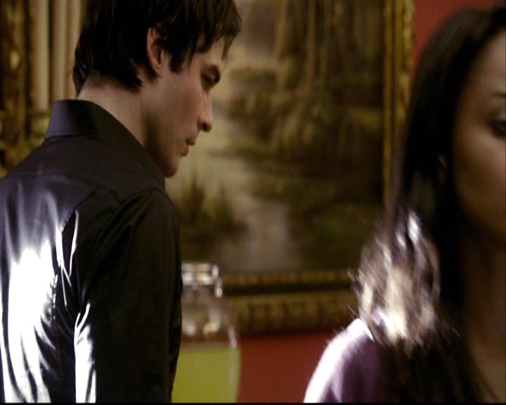 VampireDiariesWorld-dot-org_2x01TheReturn1016.jpg