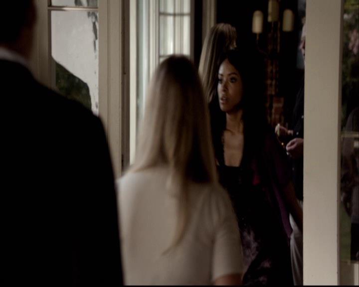 VampireDiariesWorld-dot-org_2x01TheReturn1019.jpg