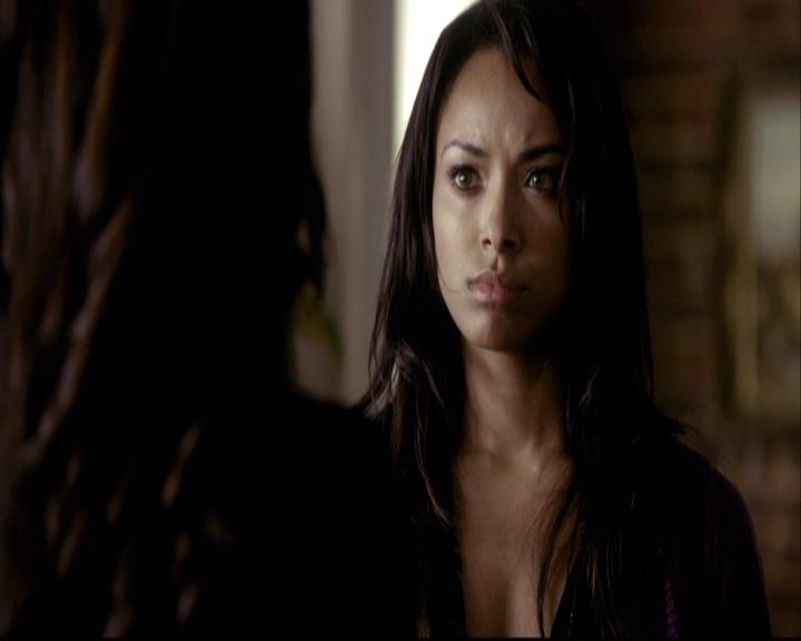 VampireDiariesWorld-dot-org_2x01TheReturn1089.jpg