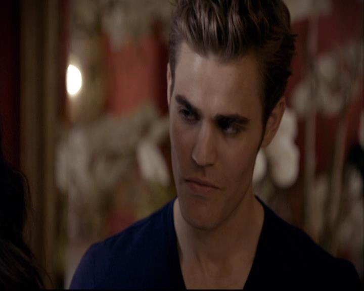VampireDiariesWorld-dot-org_2x01TheReturn1150.jpg