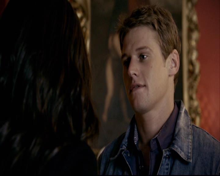 VampireDiariesWorld-dot-org_2x01TheReturn1159.jpg