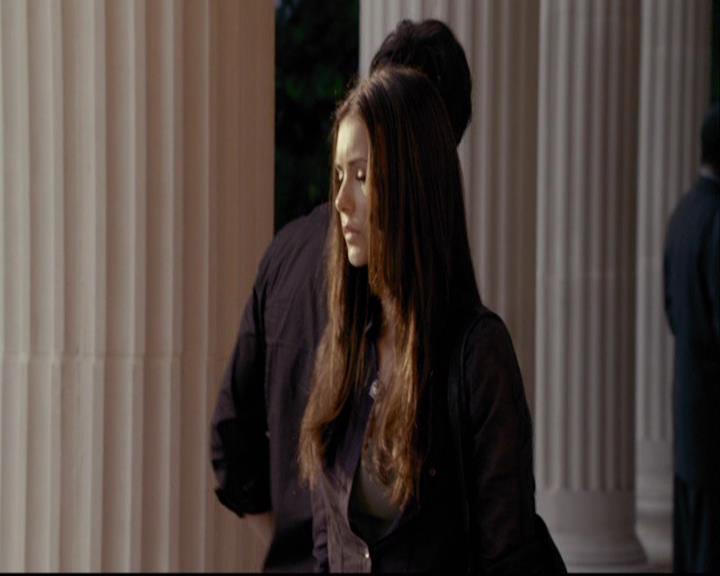 VampireDiariesWorld-dot-org_2x01TheReturn1284.jpg