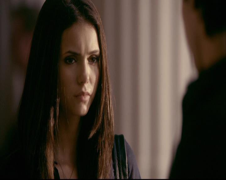 VampireDiariesWorld-dot-org_2x01TheReturn1303.jpg