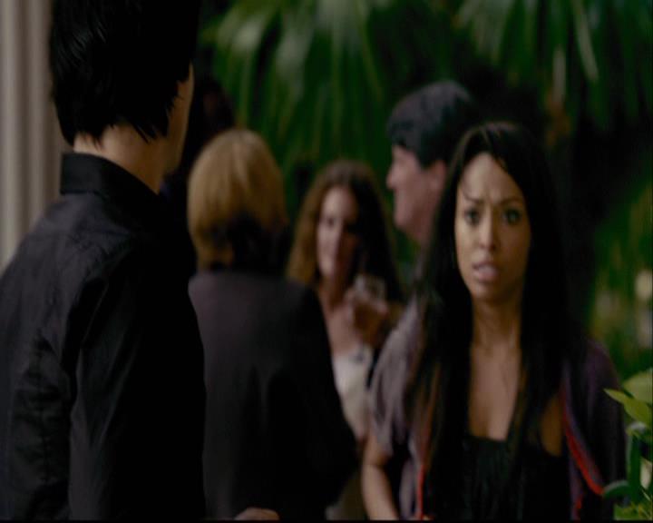 VampireDiariesWorld-dot-org_2x01TheReturn1305.jpg