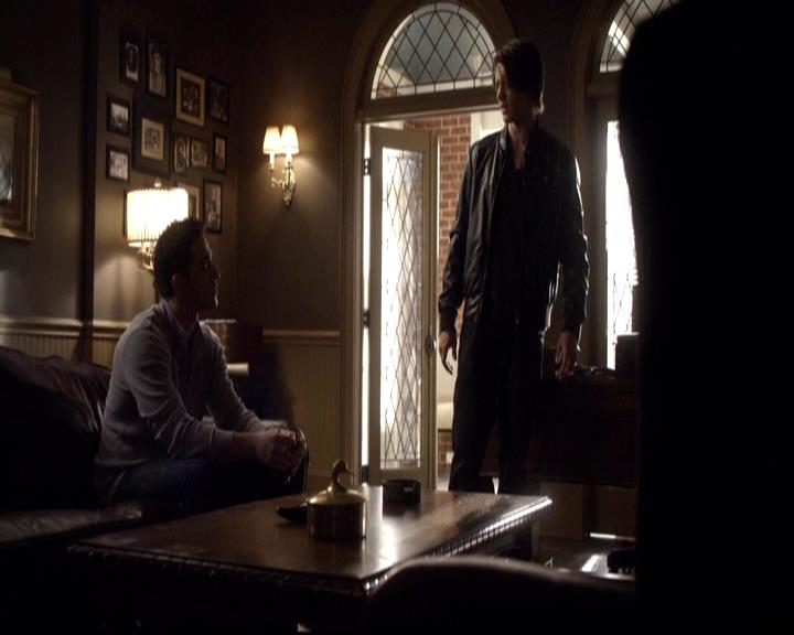 VampireDiariesWorld-dot-org_2x01TheReturn1318.jpg
