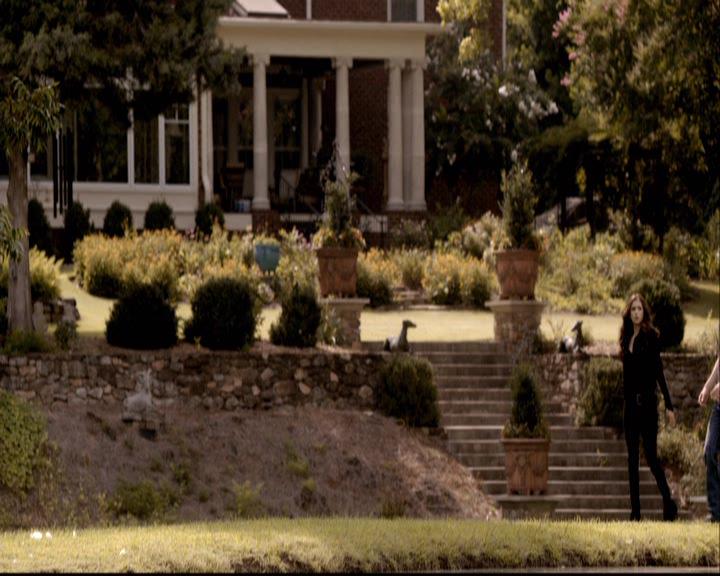 VampireDiariesWorld-dot-org_2x01TheReturn1397.jpg