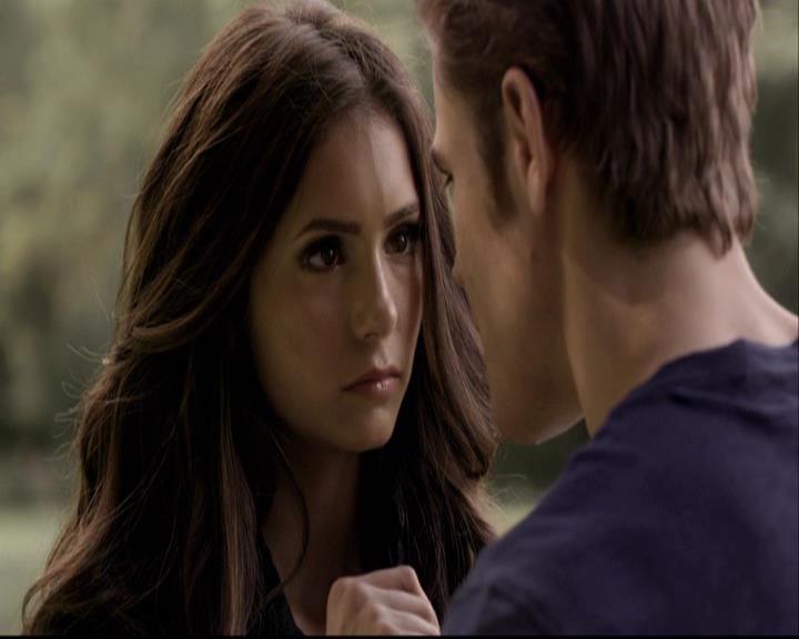VampireDiariesWorld-dot-org_2x01TheReturn1457.jpg