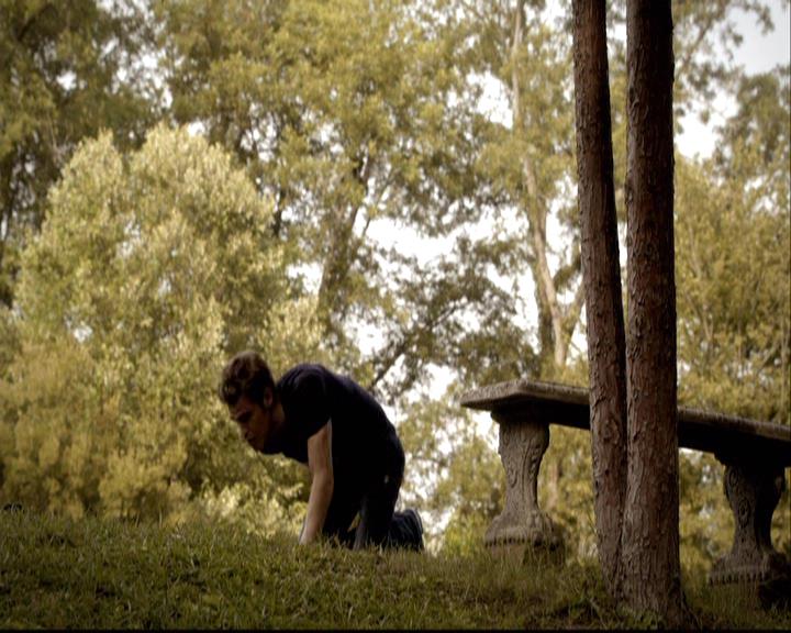 VampireDiariesWorld-dot-org_2x01TheReturn1491.jpg