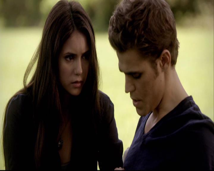 VampireDiariesWorld-dot-org_2x01TheReturn1503.jpg