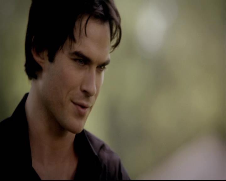 VampireDiariesWorld-dot-org_2x01TheReturn1529.jpg