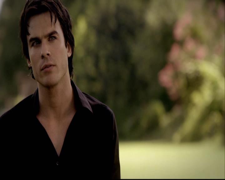 VampireDiariesWorld-dot-org_2x01TheReturn1563.jpg