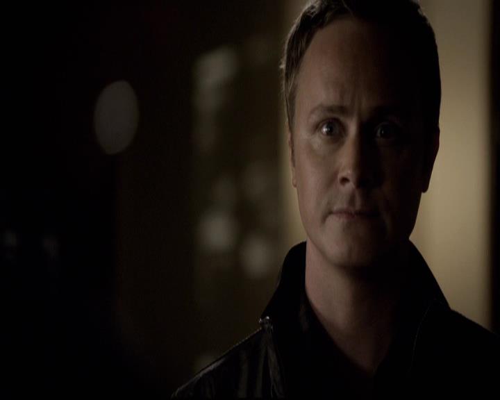 VampireDiariesWorld-dot-org_2x01TheReturn1629.jpg