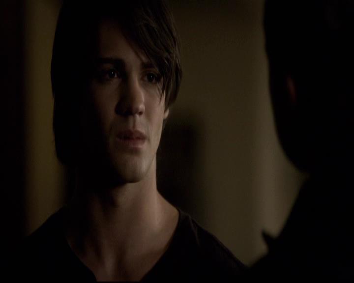 VampireDiariesWorld-dot-org_2x01TheReturn1666.jpg