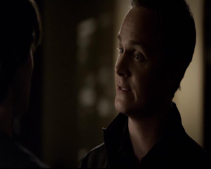 VampireDiariesWorld-dot-org_2x01TheReturn1670.jpg