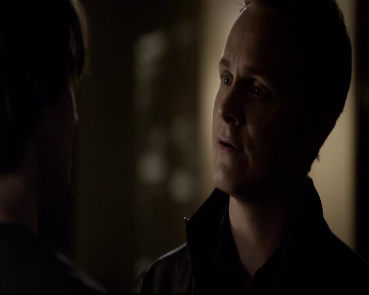 VampireDiariesWorld-dot-org_2x01TheReturn1679.jpg