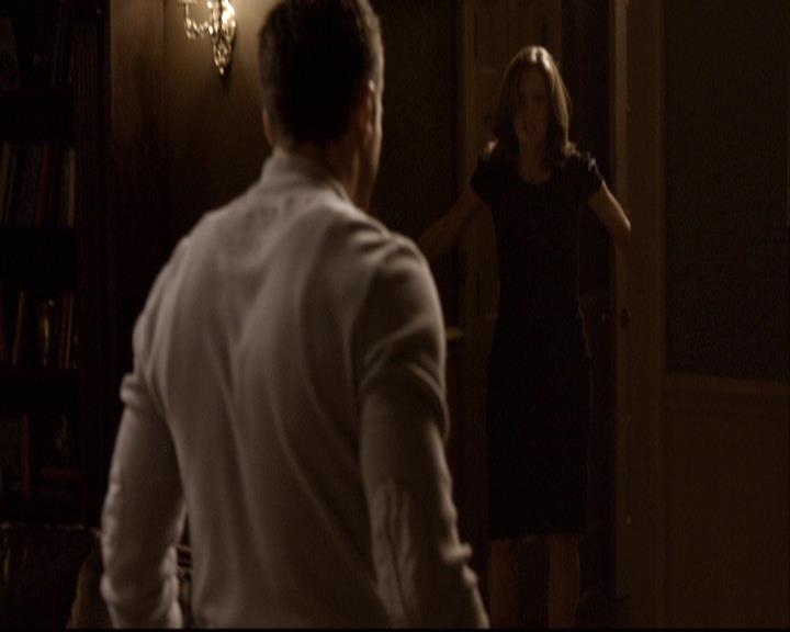 VampireDiariesWorld-dot-org_2x01TheReturn1706.jpg