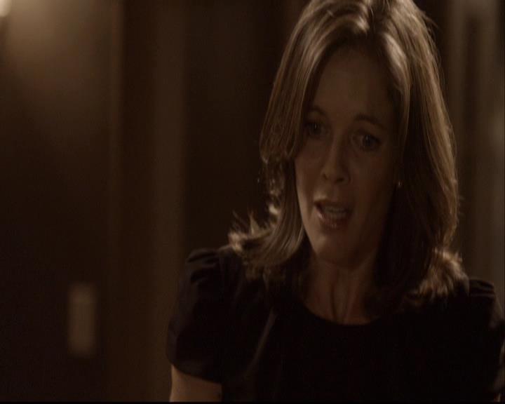VampireDiariesWorld-dot-org_2x01TheReturn1729.jpg