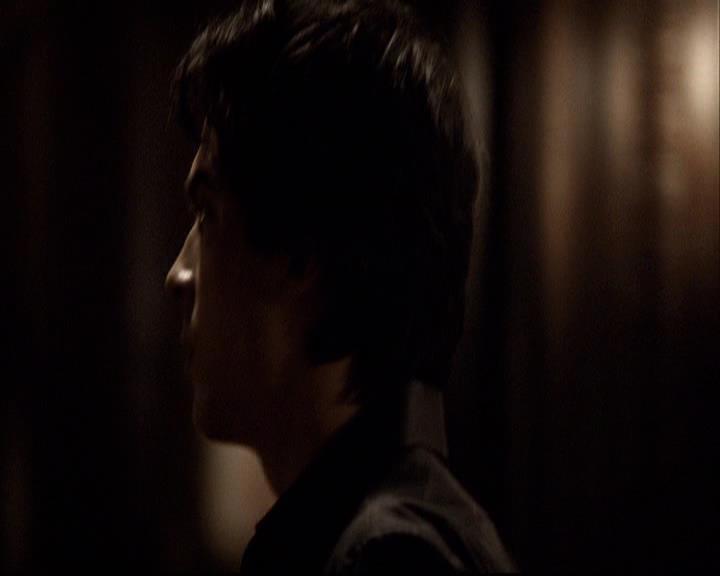 VampireDiariesWorld-dot-org_2x01TheReturn1744.jpg