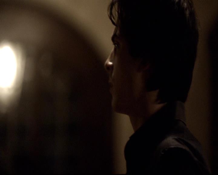 VampireDiariesWorld-dot-org_2x01TheReturn1745.jpg