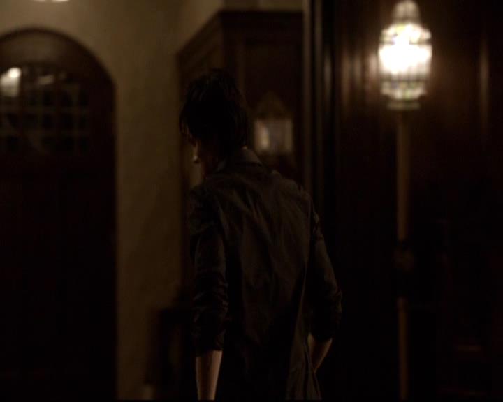 VampireDiariesWorld-dot-org_2x01TheReturn1768.jpg