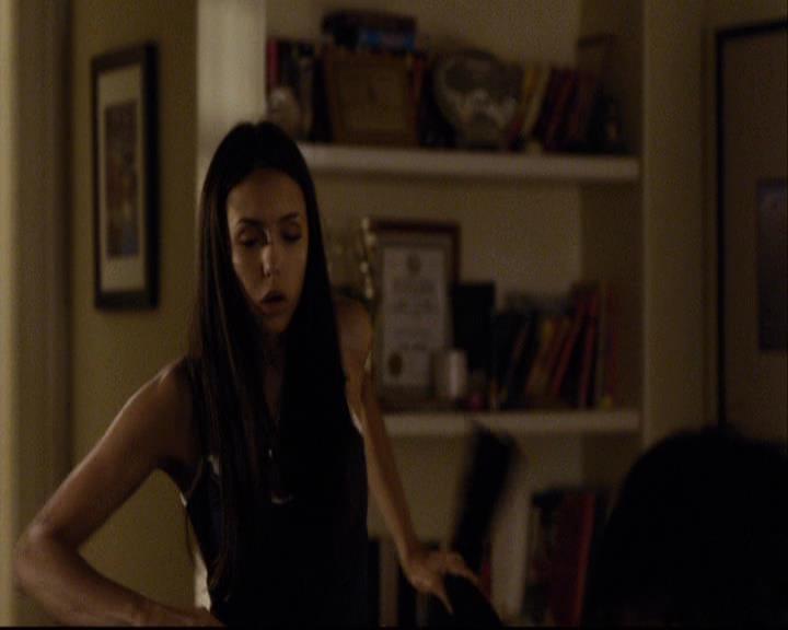 VampireDiariesWorld-dot-org_2x01TheReturn1924.jpg