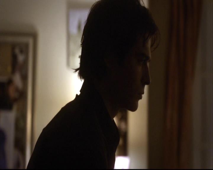 VampireDiariesWorld-dot-org_2x01TheReturn1930.jpg
