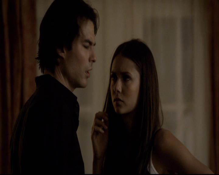 VampireDiariesWorld-dot-org_2x01TheReturn2009.jpg