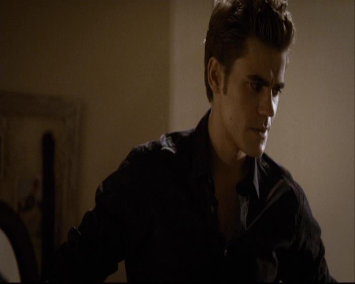 VampireDiariesWorld-dot-org_2x01TheReturn2105.jpg