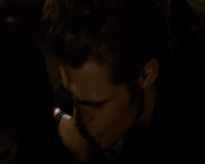VampireDiariesWorld-dot-org_2x01TheReturn2138.jpg