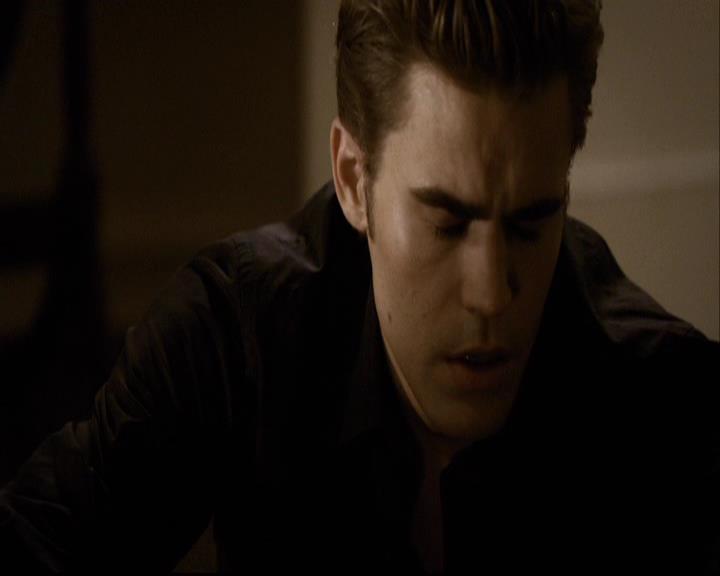 VampireDiariesWorld-dot-org_2x01TheReturn2159.jpg