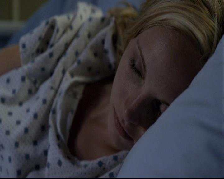 VampireDiariesWorld-dot-org_2x01TheReturn2166.jpg