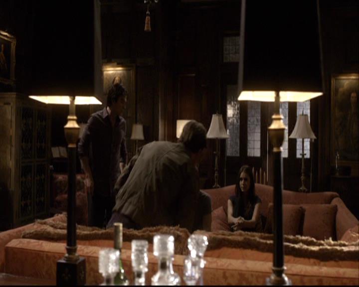 VampireDiariesWorld-dot-org_2x03BadMoonRising0008.jpg