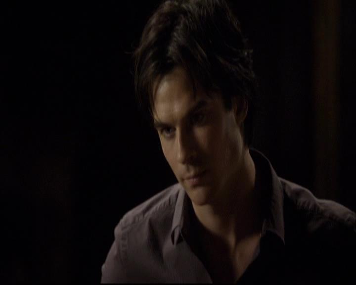 VampireDiariesWorld-dot-org_2x03BadMoonRising0022.jpg